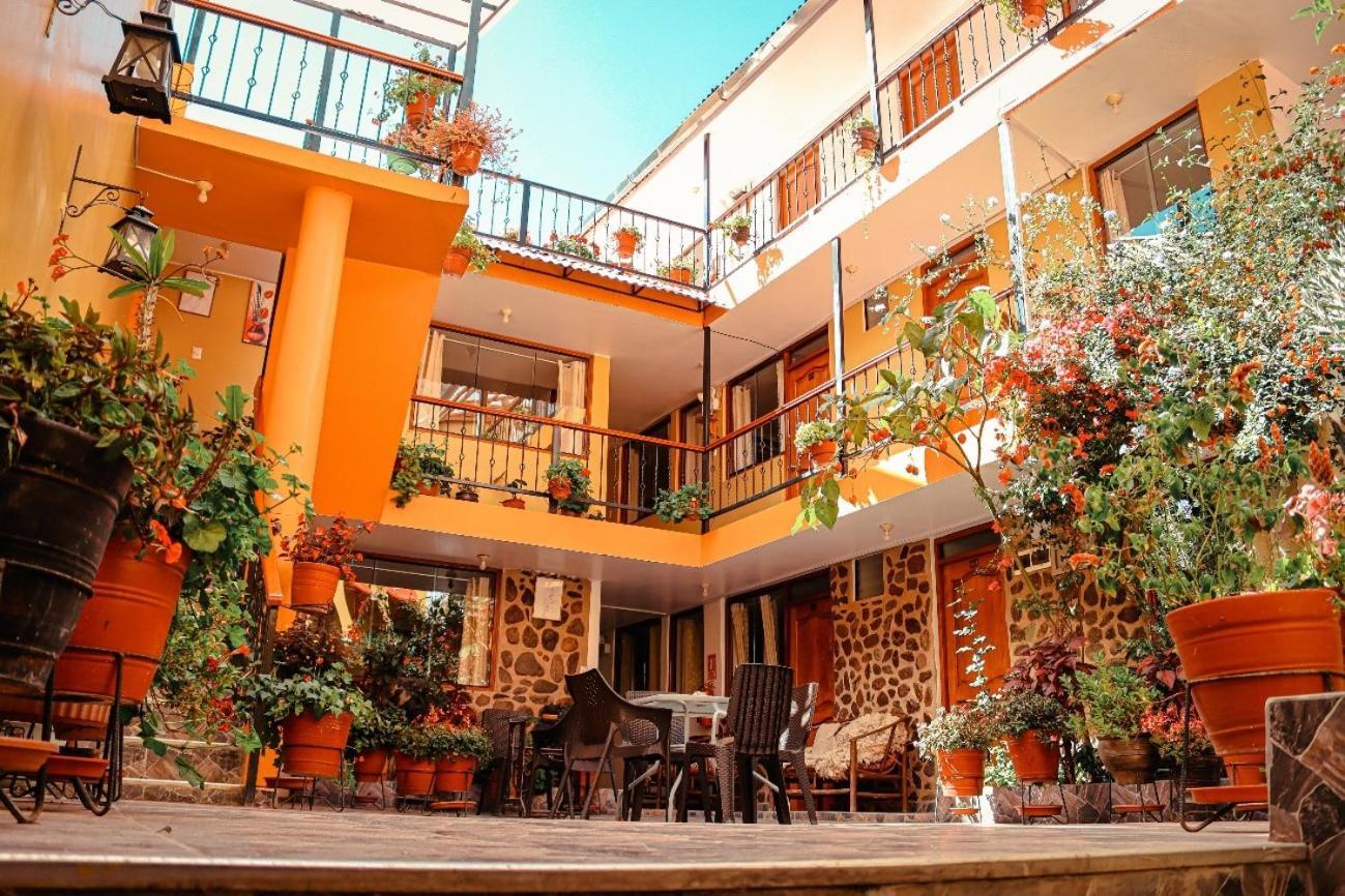 Intitambo Hotel โอยานไตตามโบ ภายนอก รูปภาพ
